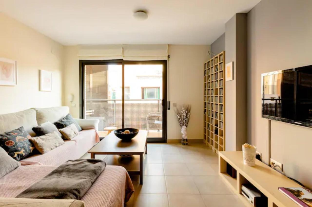 Apt.p/5 15min From Barcelona And Beaches W/terrace Apartamento Sant Adrià de Besòs