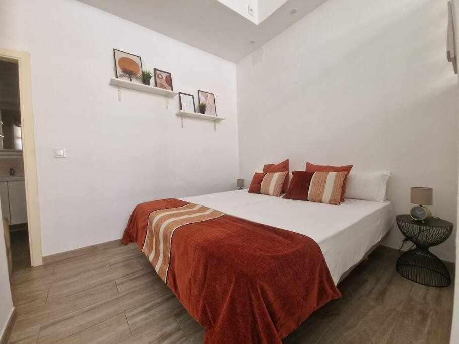 Encantador Estudio En Alameda De Hércules * Sevilla