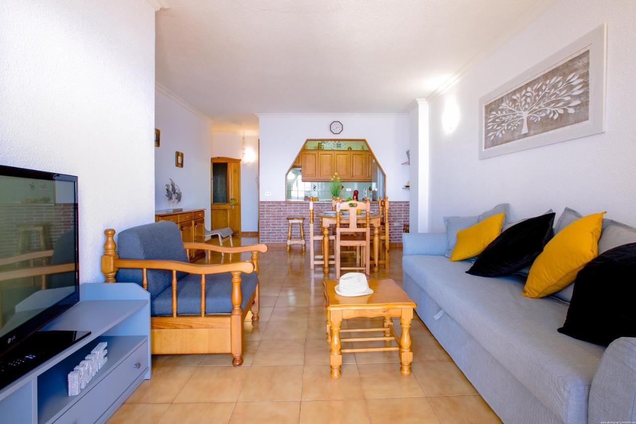 Front Line Ocean View 2bed Wi-fi Your Apartment *