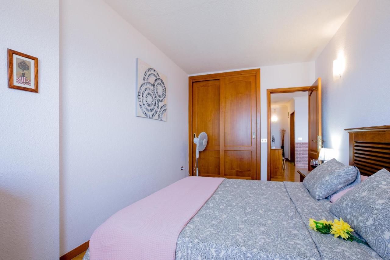 Front Line Ocean View 2bed Wi-fi Your *