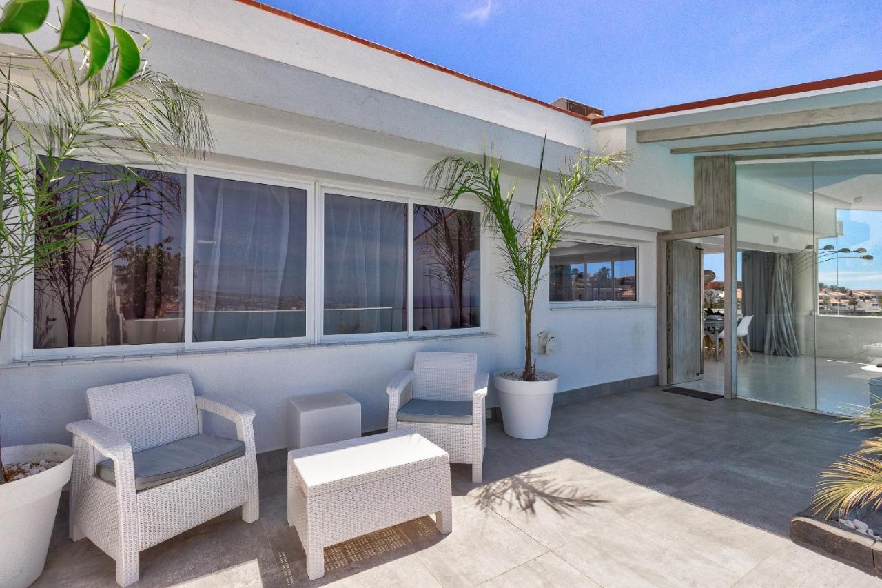 Apartamento Panoramic Ocean & Mountain View 3 Bed In Island Village Heights *