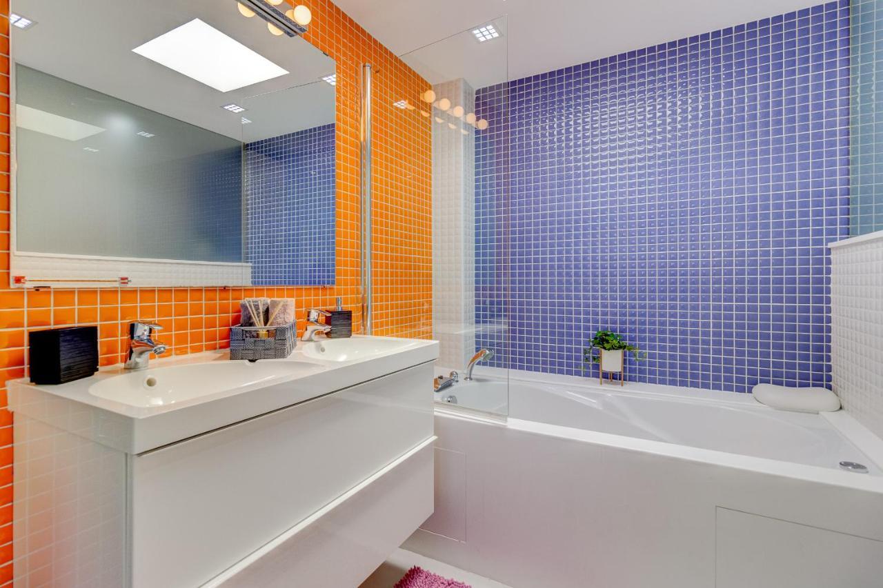 Apartamento Panoramic Ocean & Mountain View 3 Bed In Island Village Heights *