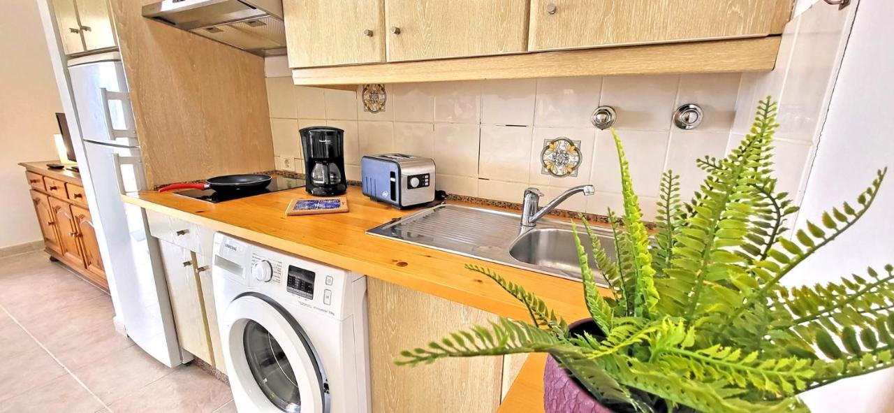 Flat Golden Sands, 1 Bedroom, Livingroom, Fast Internet, Balcony Costa Calma