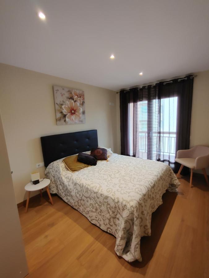 Apartment Lovely Flat In With Balcony