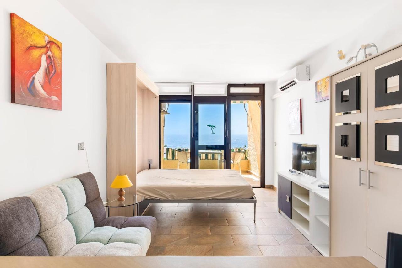Playa Del Sol Apartamento *