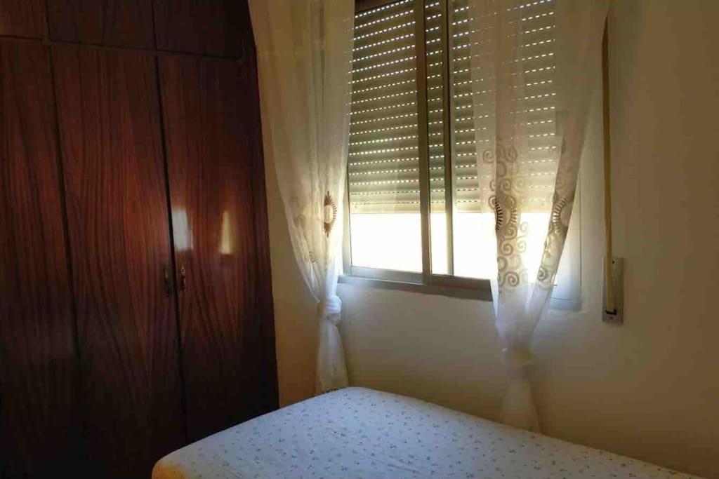Precioso Piso De 3 Dormitorios, Cocina Y 1 Baño Apartamento *