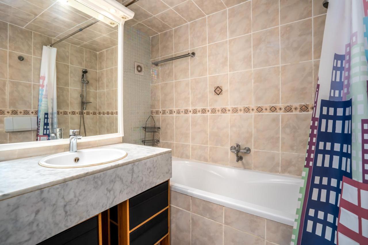 Apartamento Welcs Emp 018 Con Terraza Frente Al Mar