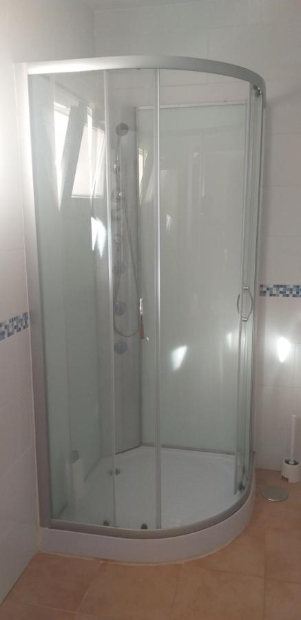 C&blola - Habitacion Independiente Con Bano Privado Y Aire Acondicionado - Minimo 3 Dias