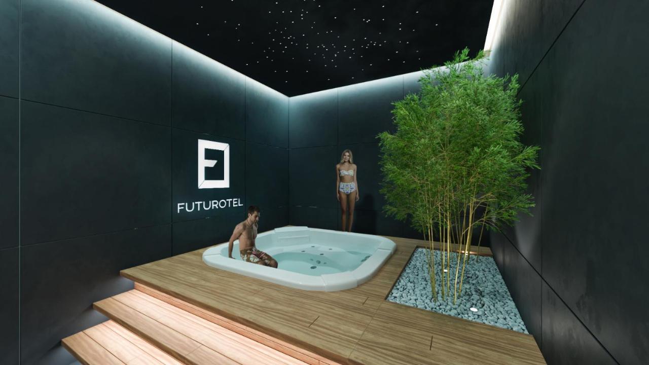 Hotel cápsula Futurotel Malagueta Málaga