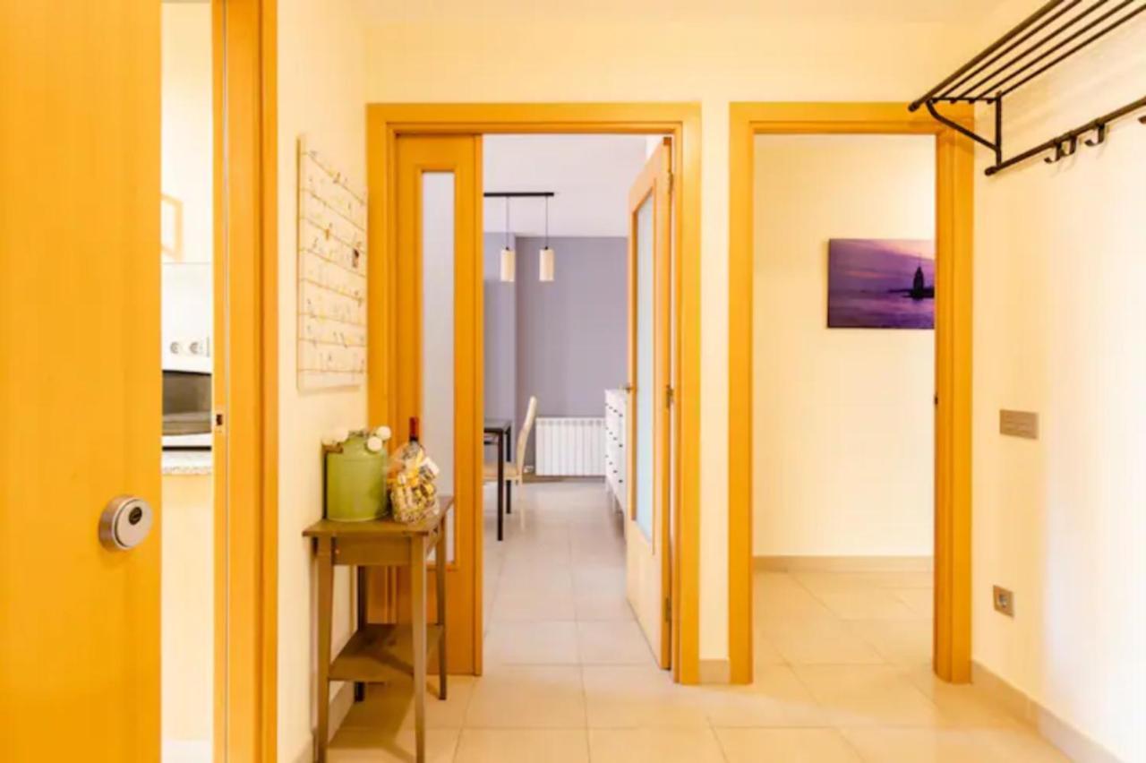 Apt.p/5 15min From Barcelona And Beaches W/terrace Apartamento Sant Adrià de Besòs