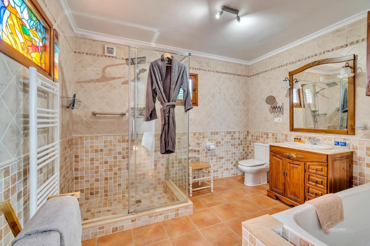 Casa Llibertat Boutique With 4* Lliber