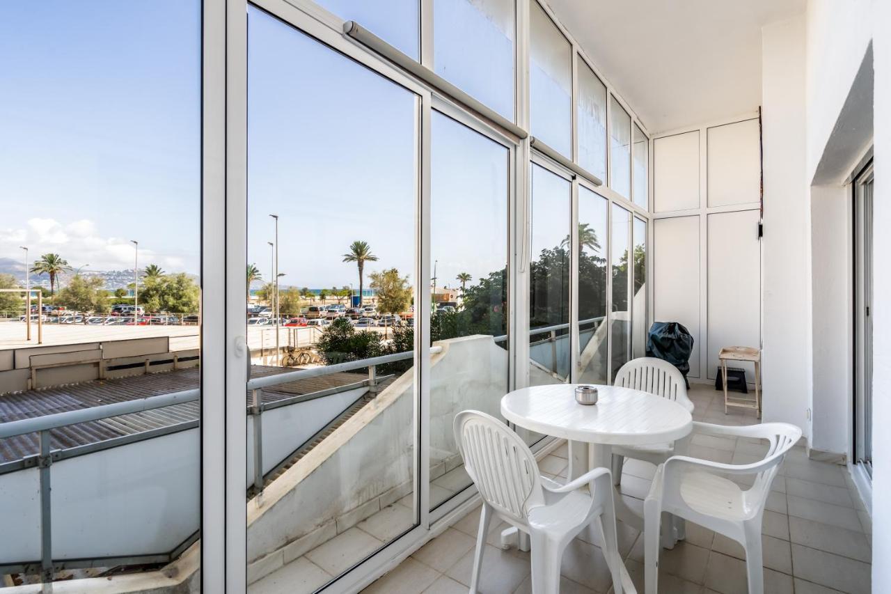 Apartment Apartamento Welcs Emp 018 Con Terraza Frente Al Mar Empuriabrava