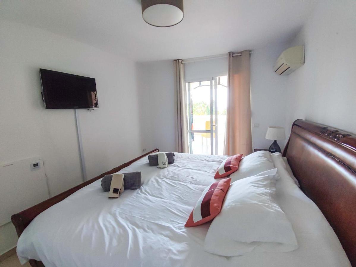 Apartamento Fantastic Views, Large With 3 Pools, Minutes From Beach And Golf Mijas Costa Spain