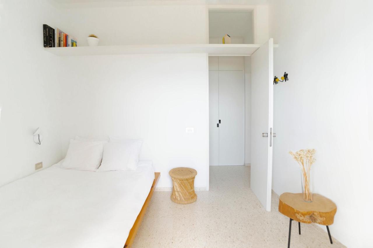 Apartment Hideaway With Modernist Design Santa Cruz de Tenerife