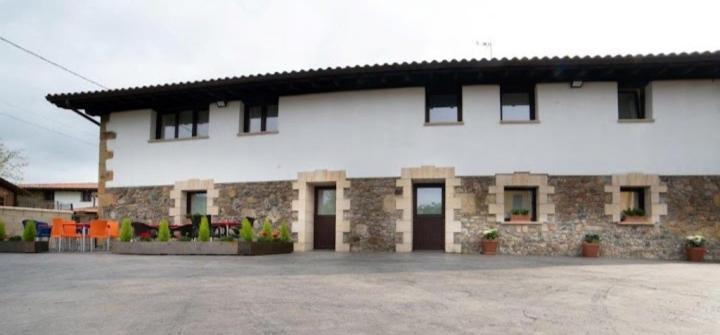 Hondarmendi Apartamento *