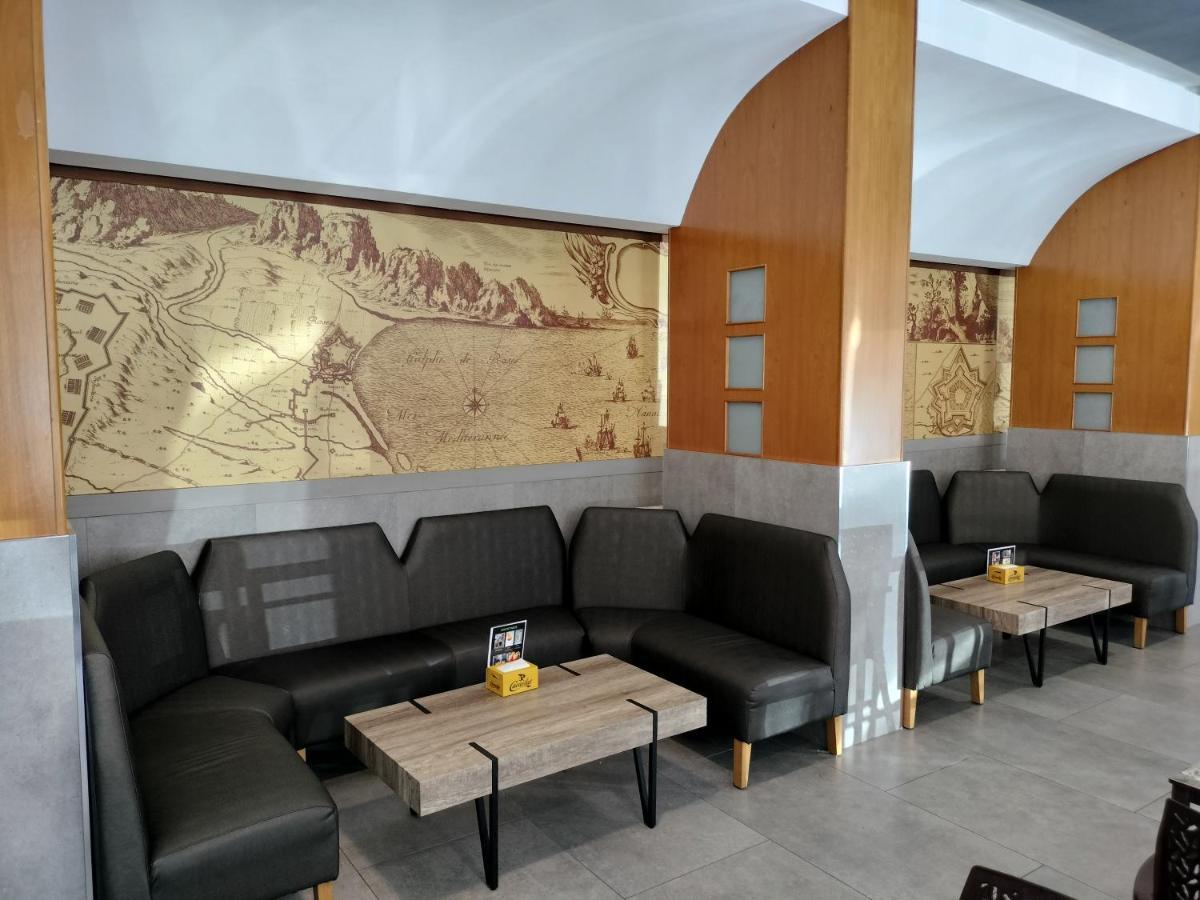 Ciutadella Hotel
