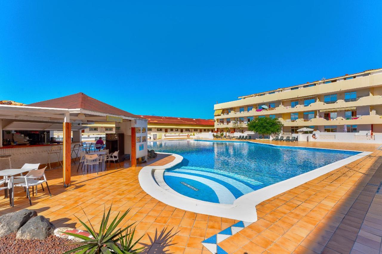 Marina Palace *