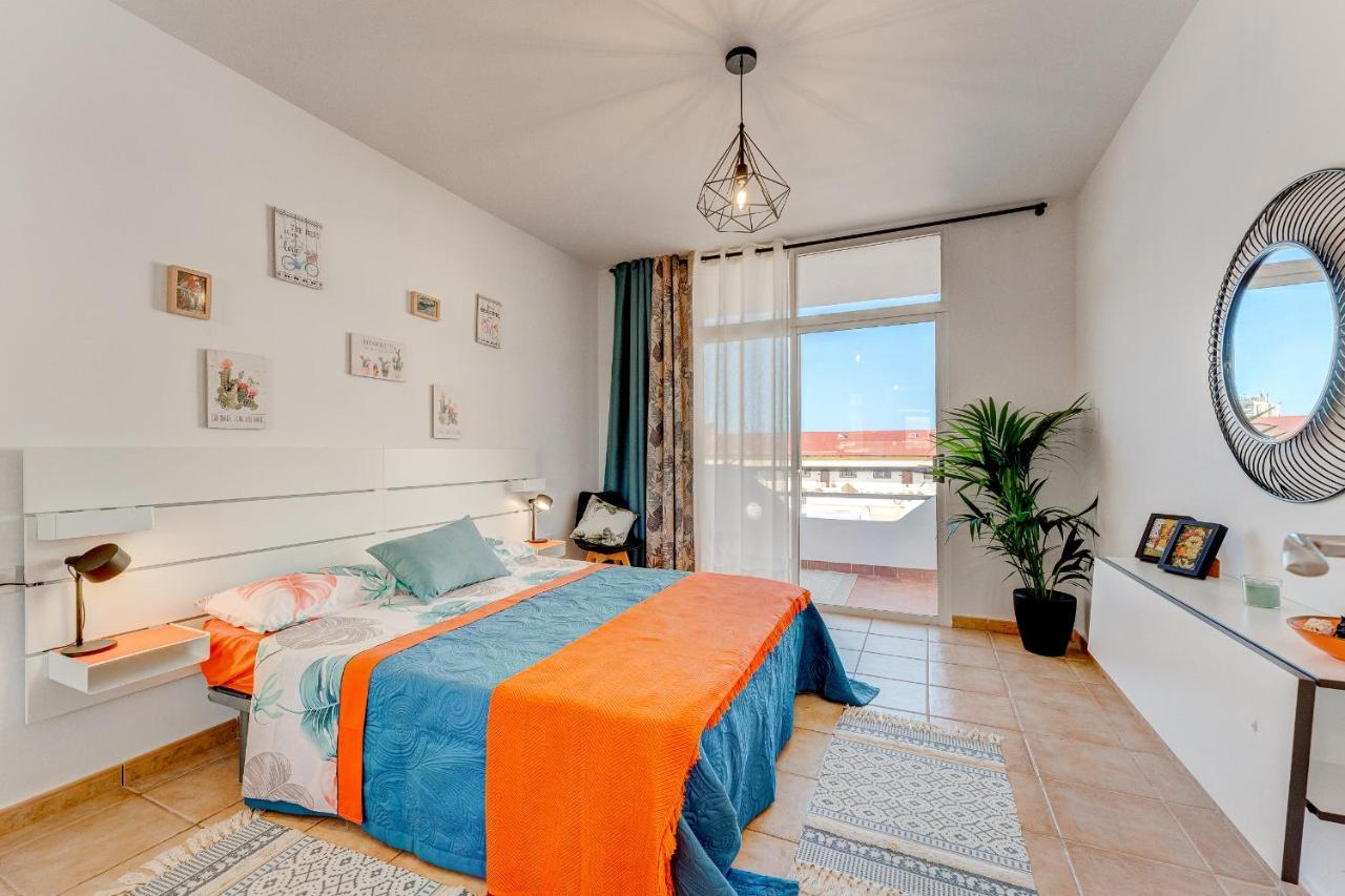 Marina Palace Apartment *