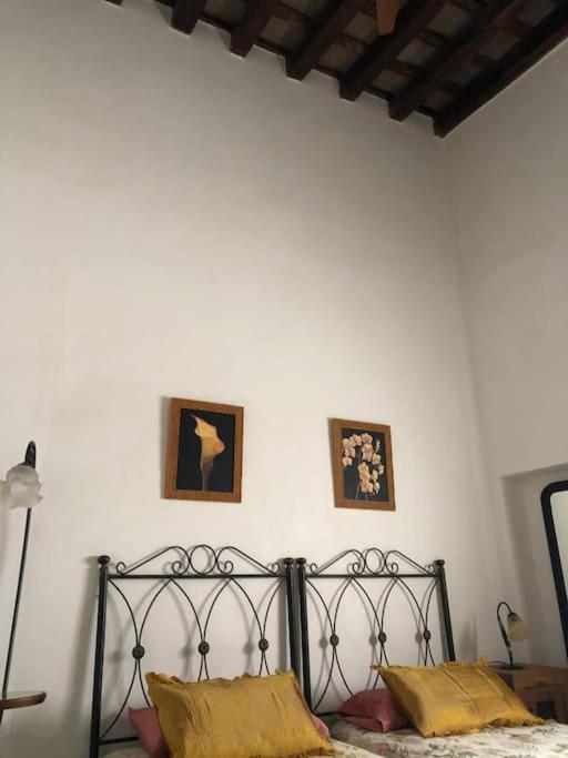 Gran Casa Con Balcón En Centro Histórico Сasa de vacaciones *