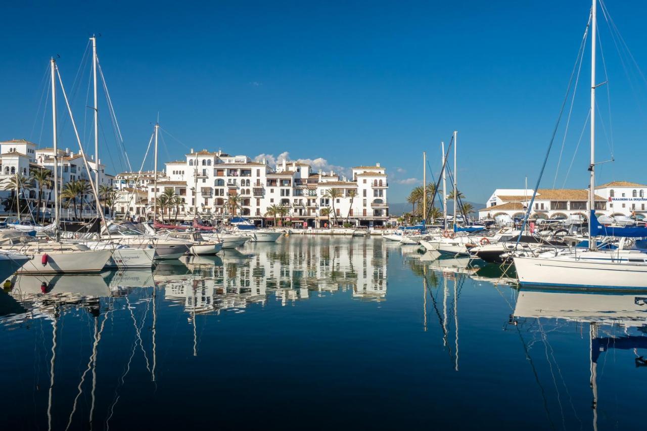 Apartment Luxury New Modern Penthouse With Golf And Sea Views - Via Celere 2390 *