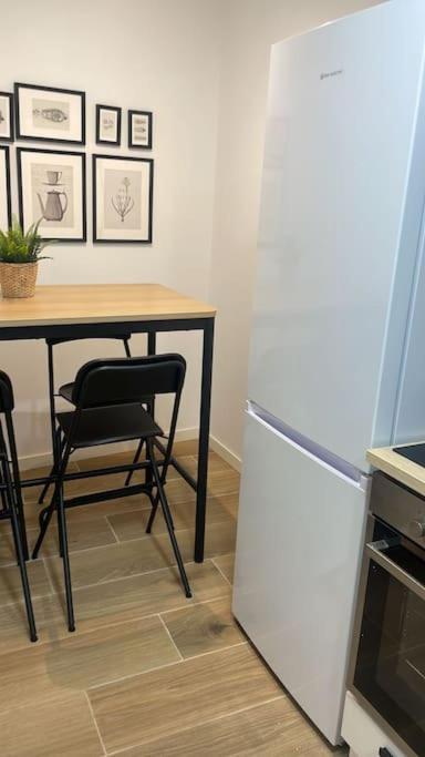 Apartamento Nuevo Céntrico A 3 Minutos Del Ave