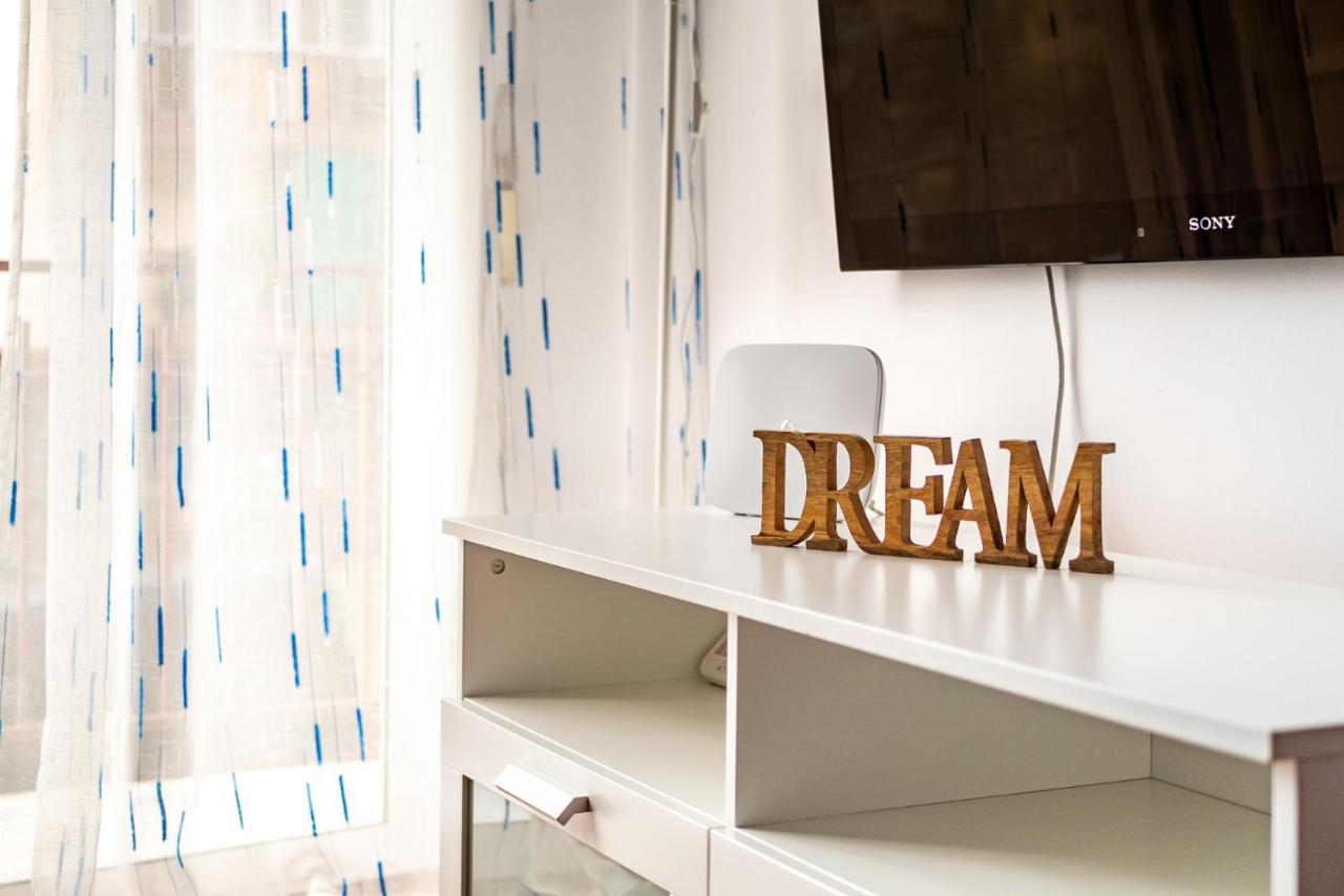 Dream House Apartment