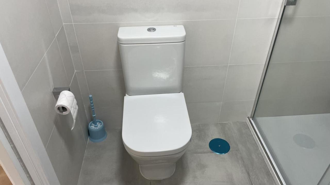 Piso De Lujo En Primera Linea De Playa Y Garaje *