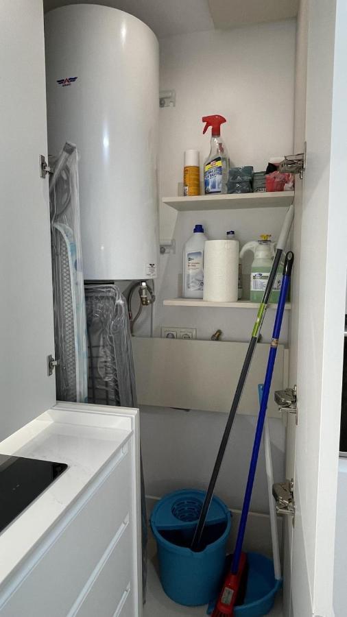 Piso De Lujo En Primera Linea De Playa Y Garaje Cadiz
