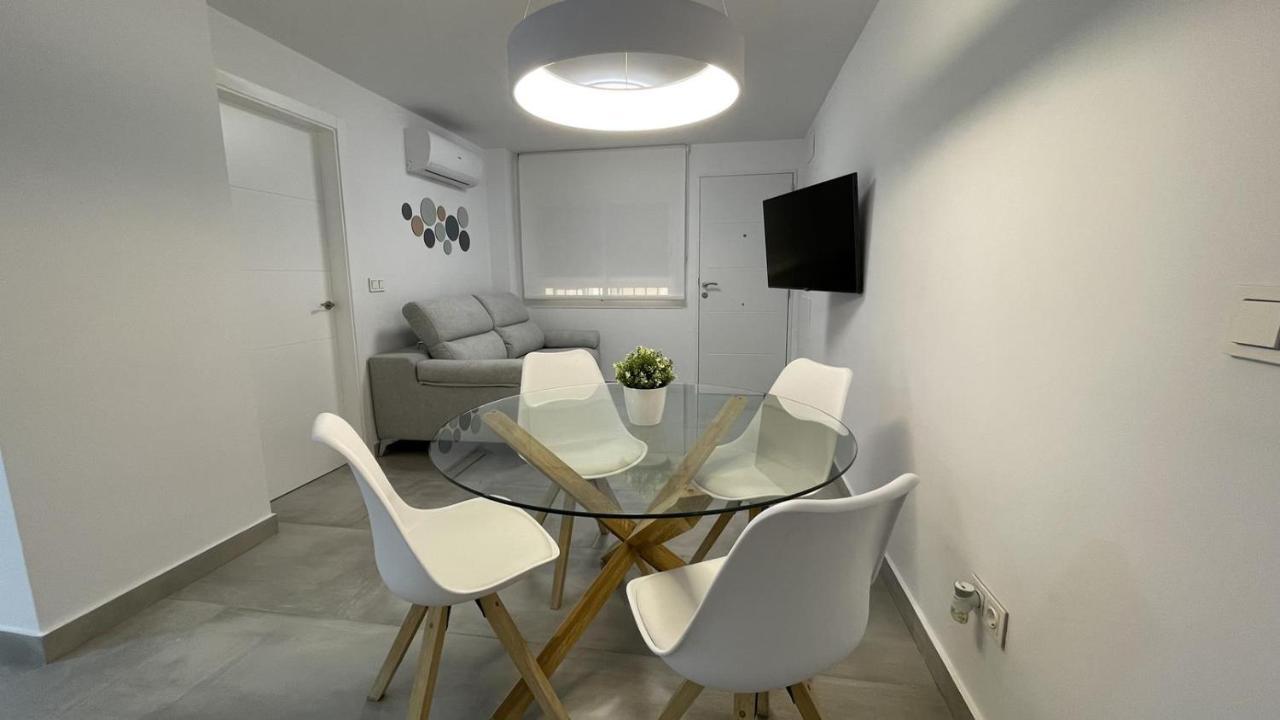 Piso De Lujo En Primera Linea De Playa Y Garaje Apartment Cadiz