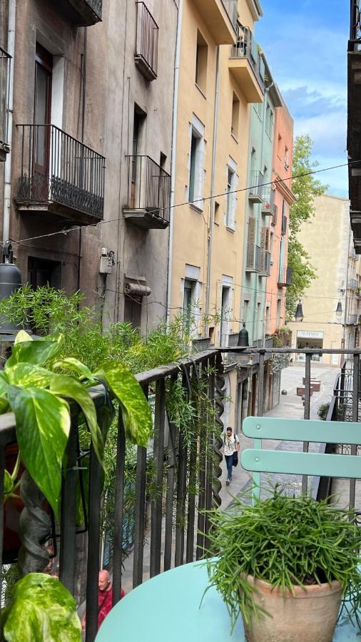 Con Mucho Encanto En El Barri Vell , Old Town, De Girona, El Cul De La Lleona Gerona