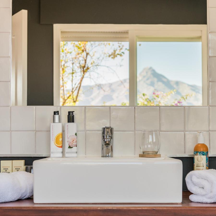 Hotel Molo Luxury Puerto Banus