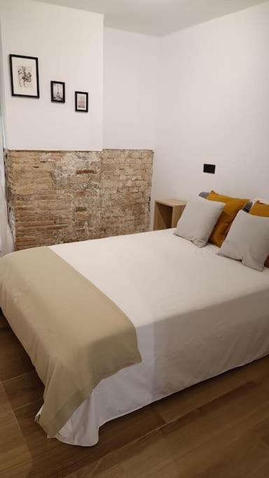 Nuevo Céntrico A 3 Minutos Del Ave Apartamento