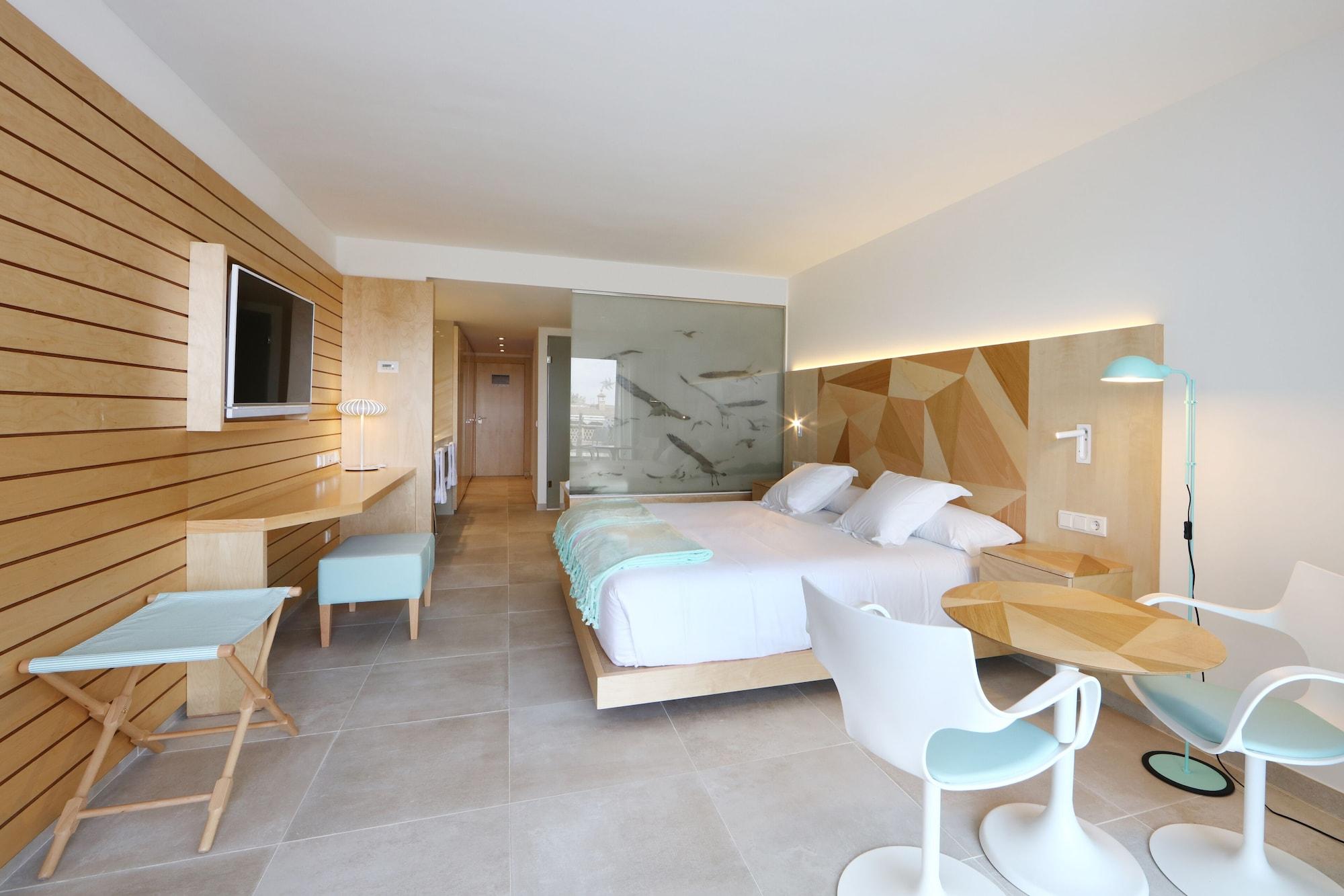 Iberostar Selection Playa De Palma Hotel 5*