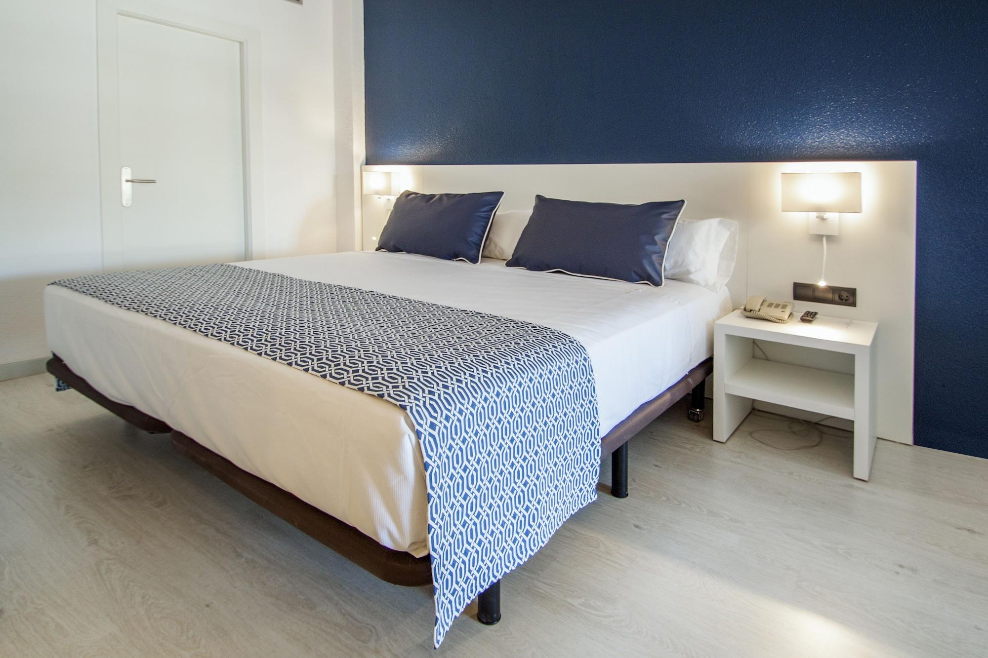 Catalonia Del Mar - Adults Only