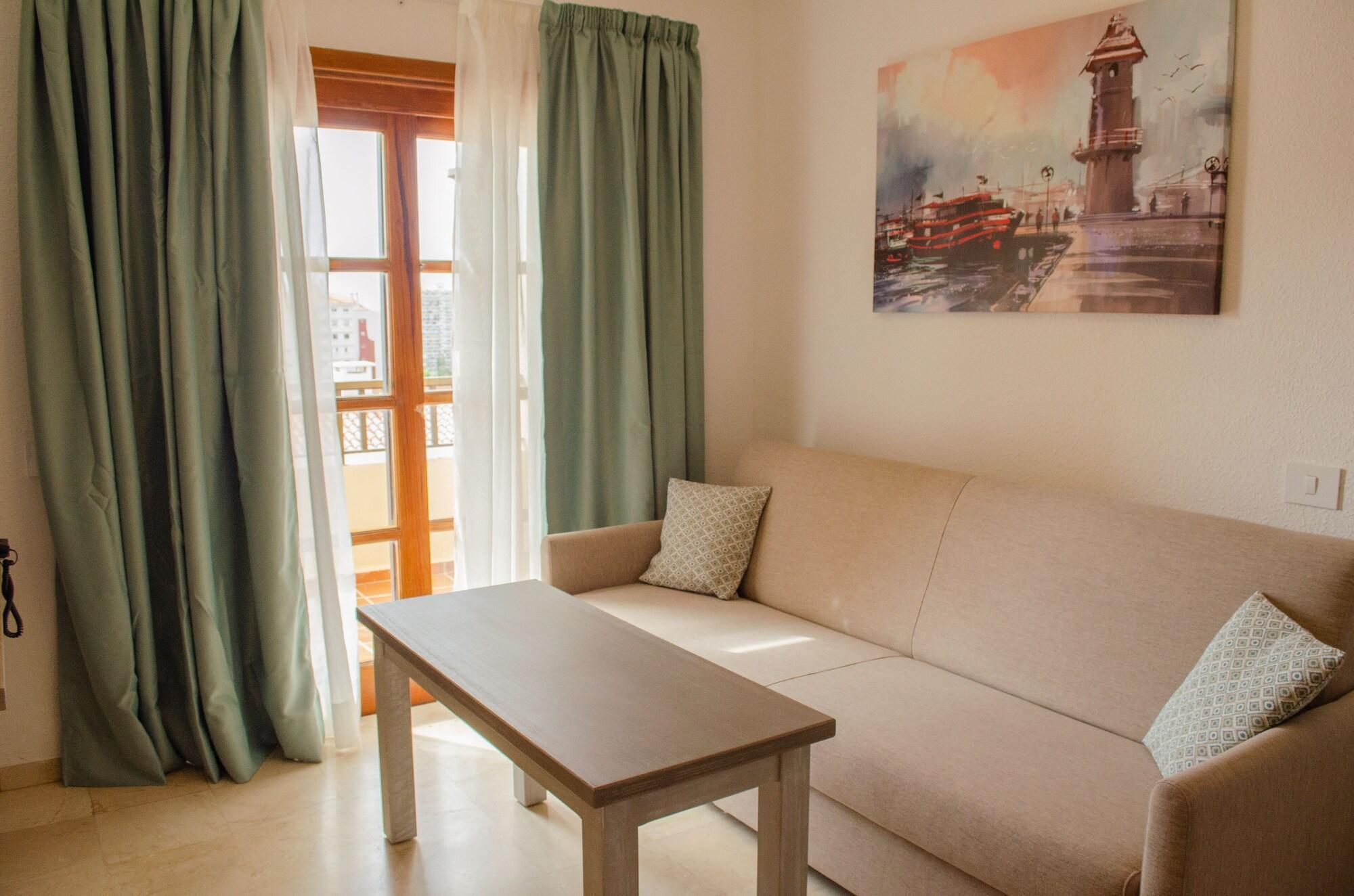 Apartahotel Klayman Olivina 3*