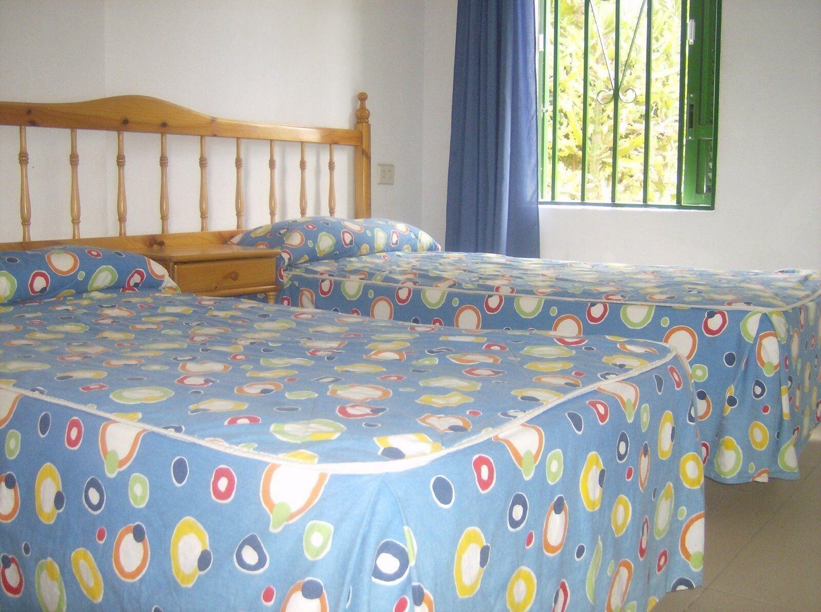 Alondras Park 2*