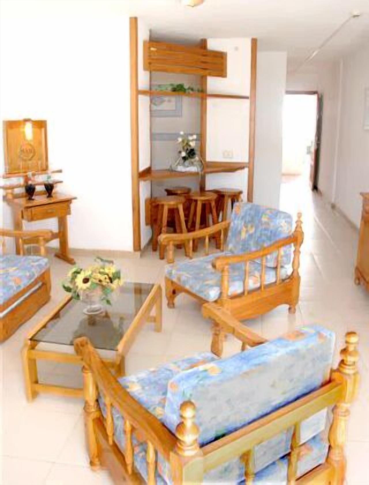 Alondras Park Hotel