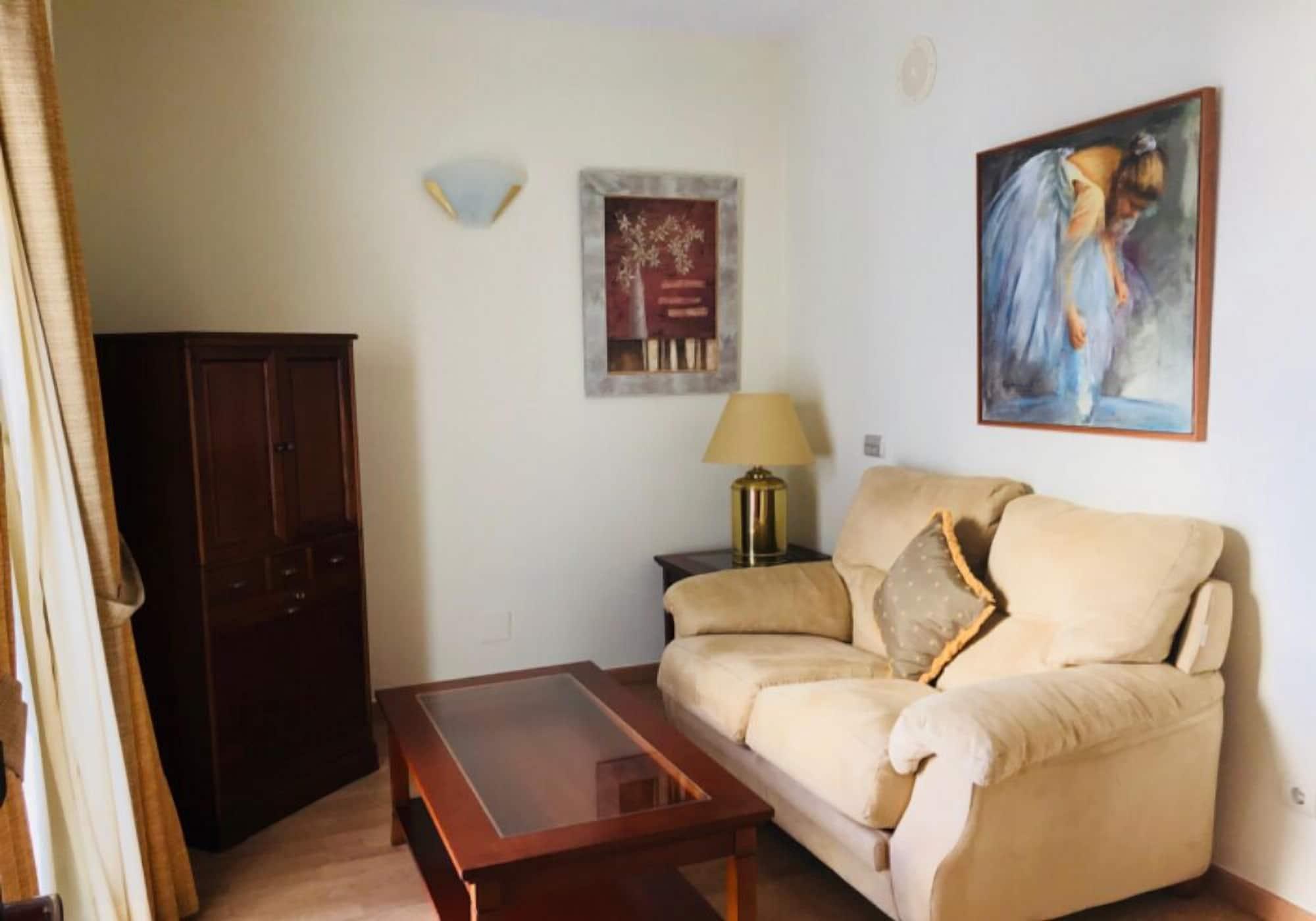 Perla Marina 4*