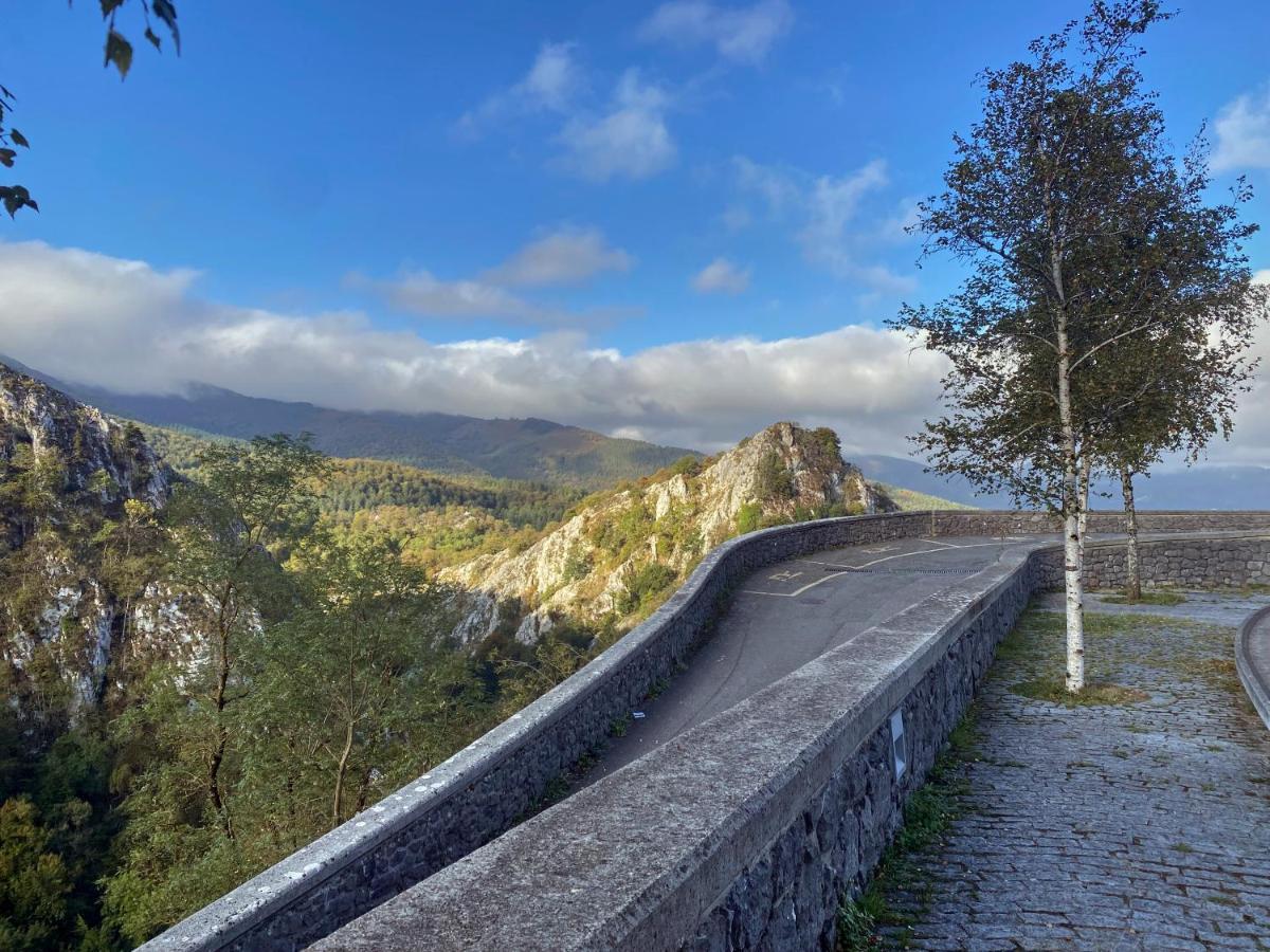 Santuario De Arantzazu