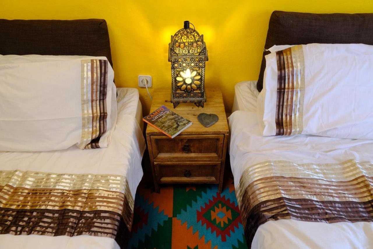 Apartment The Studio, A Colourful, Small And Unique One Bedroom Studio In Comares