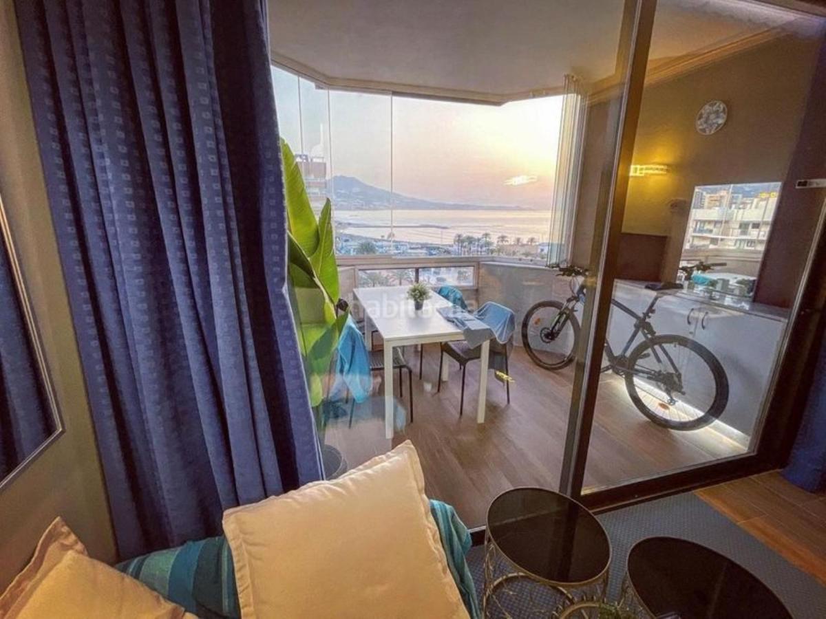 Estudio El Balcón, En Primerísima Línea De Playa. *