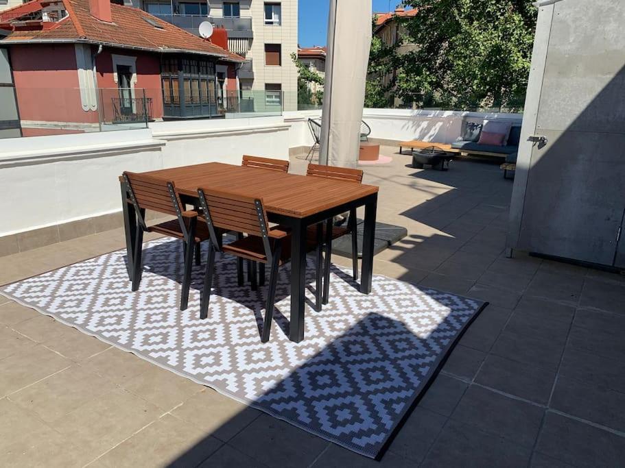 Atico Con Preciosa Terraza En Algorta Apartment