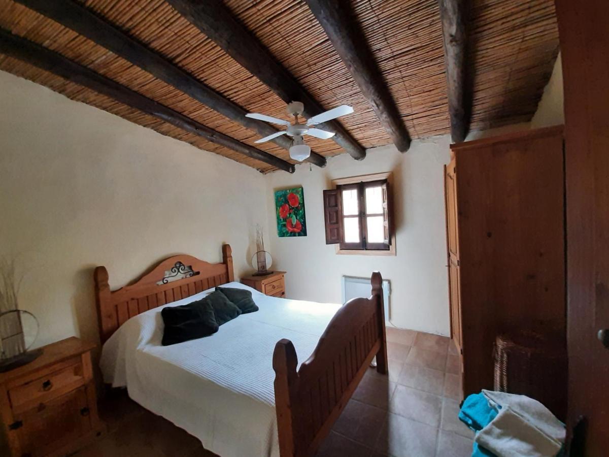 Country house Cortijo Montes With Private Pool
