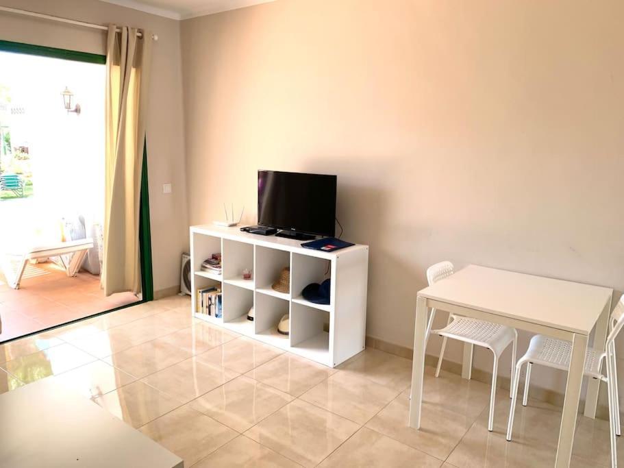 Casa Italia, Modern One Bedroom Close To The Apartment *