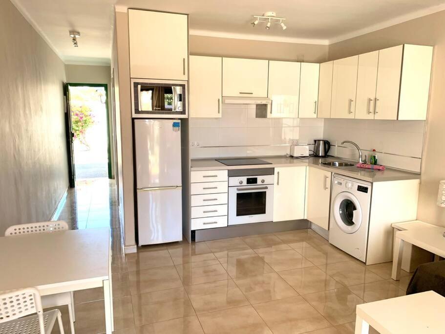 Casa Italia, Modern One Bedroom Close To The Apartment Tias