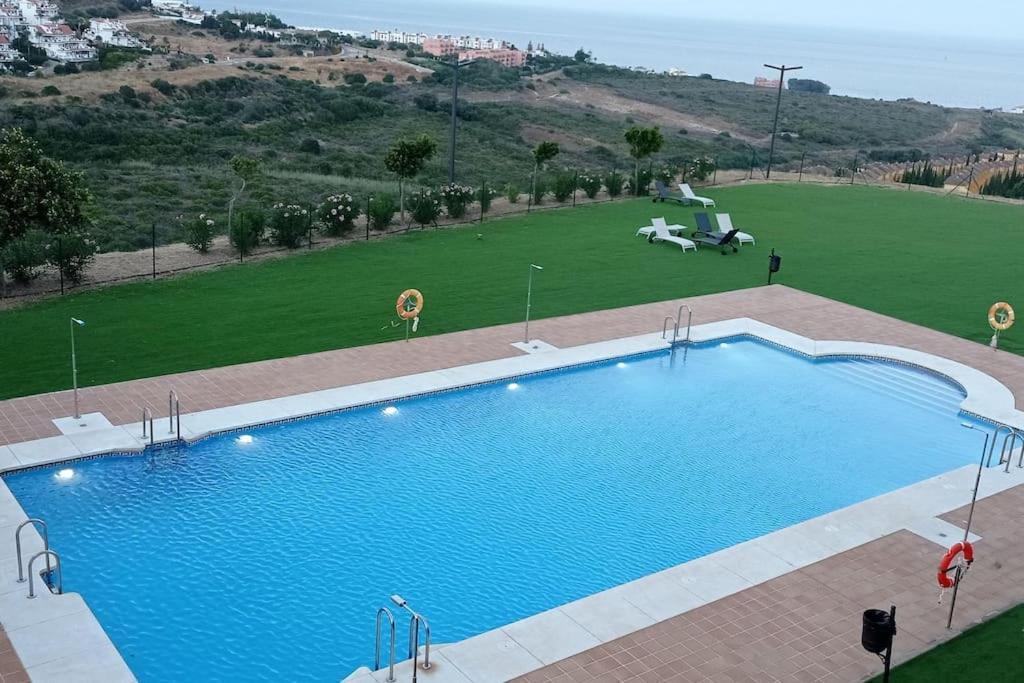 Apartamento Beautiful New With Direct Sea View, First Line!! Manilva