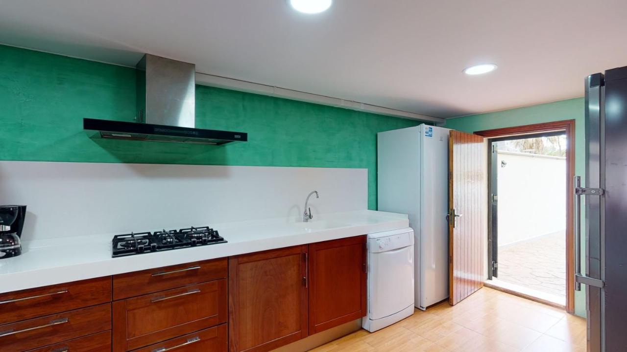 Raphael 4 Personas Con Piscina Comunitaria