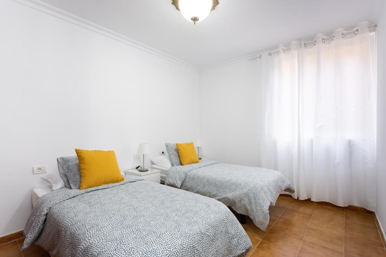 Apartment Home2book Sunshine Radazul