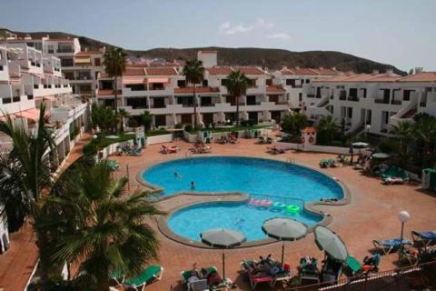 Apartamento Cristianos 15a2 *