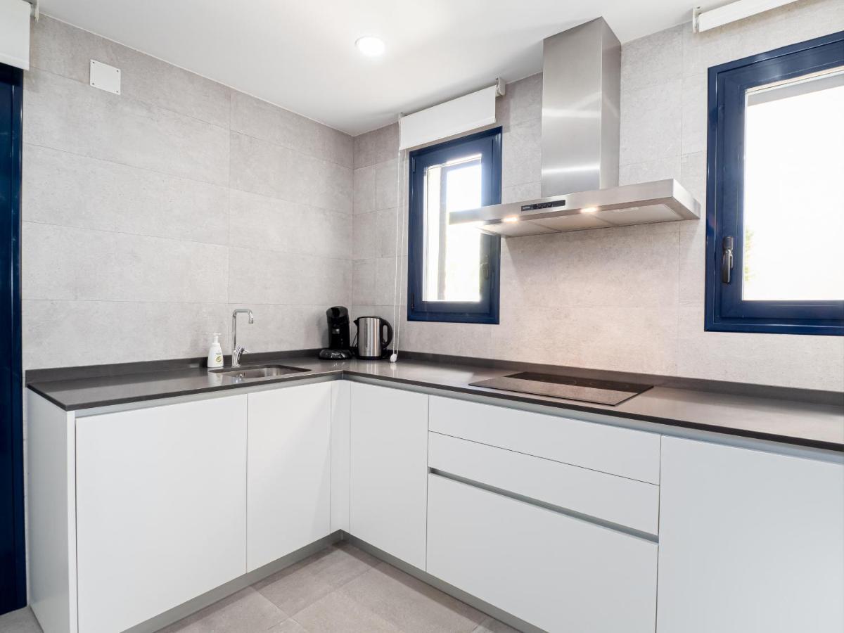 2226-luxury Sea View Alcaidesa